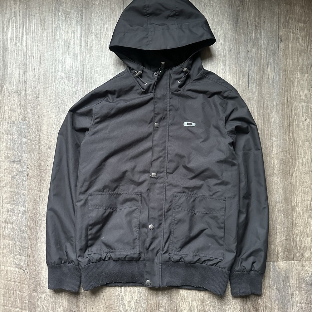 Black Vintage Oakley Waterproof Ski/Snowboard Jacket Men Size Small Gorpcore